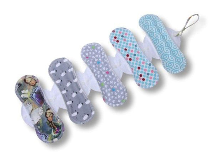 Hanging Strap for Convenient Space Saving Air-Drying Hanging of Washed Reusable Cloth Menstrual Period Pads for Women and Washable Feminine Daily Panty Liners for Vaginal Discharge with Wing Snaps