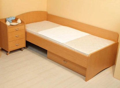 Washable Waterproof Mattress Protector for Single/Twin Size Bed, with or without Elastic Straps; Reusable Breathable Soft Cotton Mattress Protection Sheet for Heavy Menstruation; Thin Non Slip Waterproof Underpad for Adults, Elderly and Children Bedwetting; Incontinence Moisture Barrier Bed Pad; Machine Washable Eco Friendly Alternative to Disposable Mattress Covers